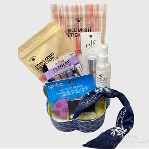 Beauty Kit for the ladies just because they rock!